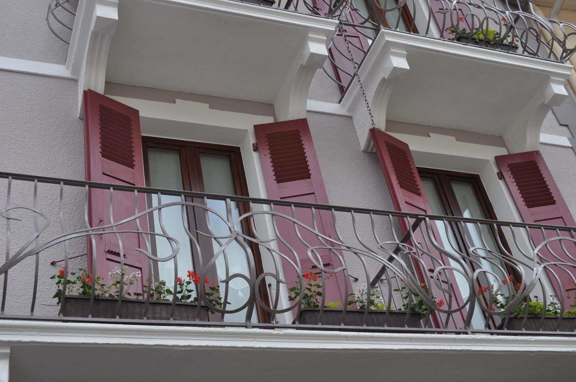 Hotel Et Appart'Hotel De L'Hermitage Thones Luaran gambar