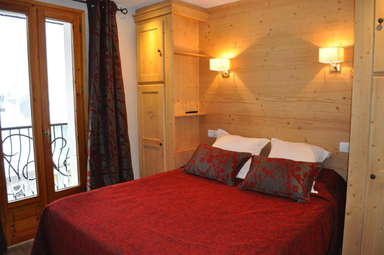 Hotel Et Appart'Hotel De L'Hermitage Thones Bilik gambar